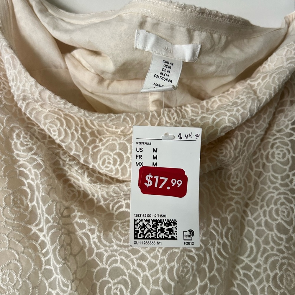 H&M Cream Lace Floral Blouse